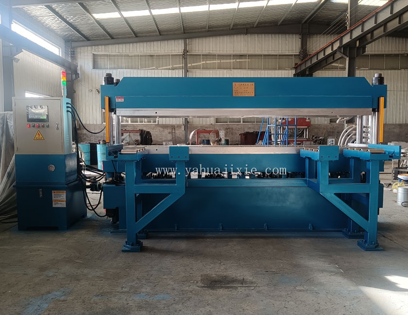 100T3300×700硫化机